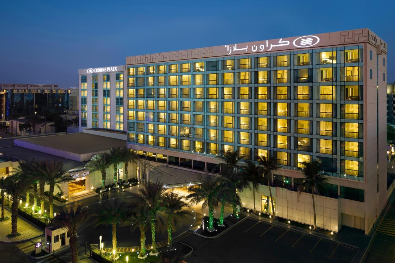 Crowne Plaza Jeddah By Ihg Hotell Eksteriør bilde Crowne Plaza Hotel, Sharjah